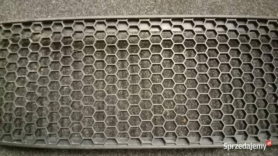 Atrapa środkowa Seat Altea 20042009