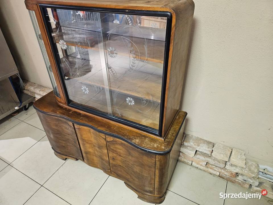 Piękny kredens stara komoda witryna z nadstawką Pszczyna