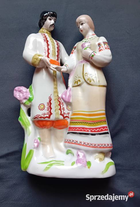 Figurka Pierwsza randka Połonne Wołyń Ukranina Porcelana i szkło wielkopolskie Koźminek