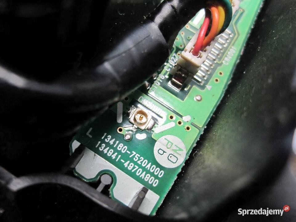 TOYOTA PRIUS II XW20 08r ramka przełącznik radia osobowe