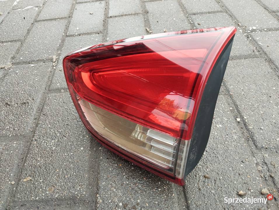 Lampa klapy tył Renault Clio IV prawy tył Kamieniec