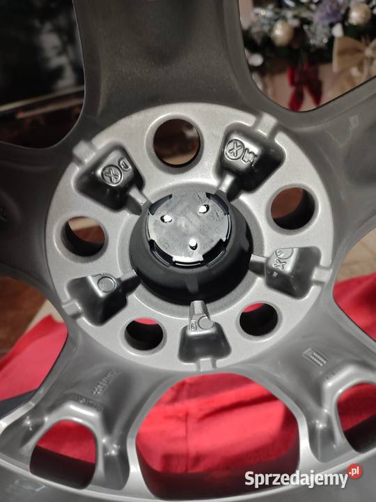 Piękne alufelgi 17 Ford Łuków