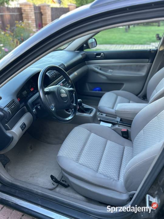Audi A4 B5 19 TDI 110 A4 Piaski