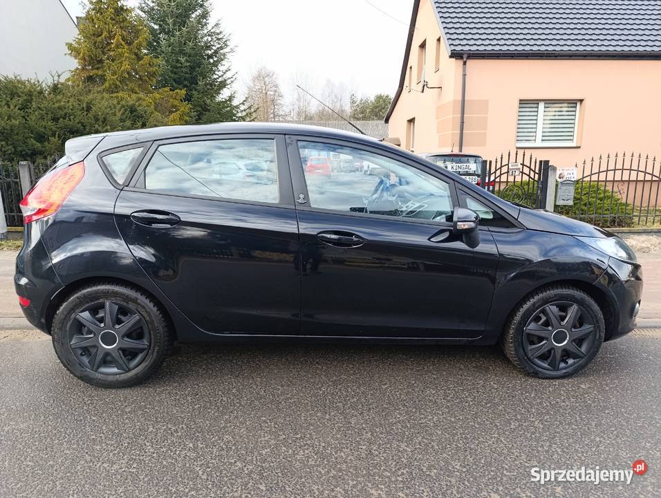 Ford Fiesta 12 benzyna 2012r serwisowany Lgota-Mokrzesz