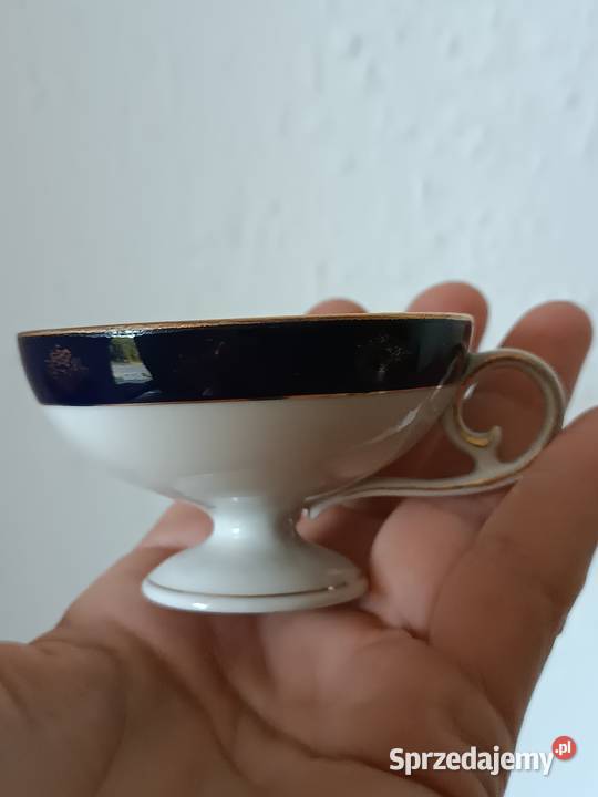 Antyk mała filiżanka Porcelana i szkło małopolskie Gorlice sprzedam