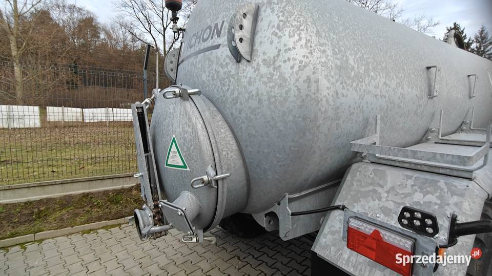 Wóz asenizacyjny 12600 Pichon z homologacją Pichon