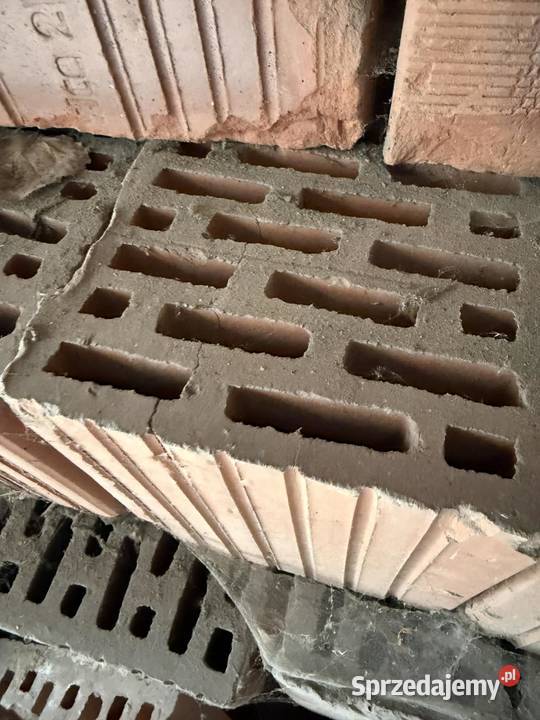 cegła bloczki pustaki Nowa Słupia sprzedam