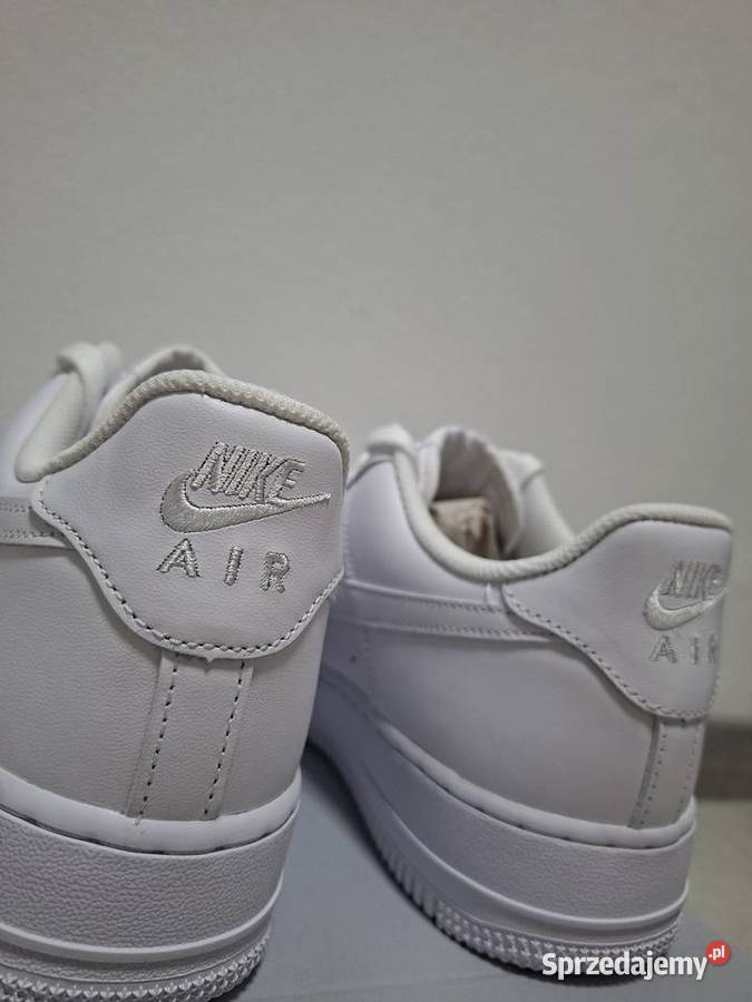 Buty Nike Air Force 1 07 Low r43 Nowy Sącz sprzedam