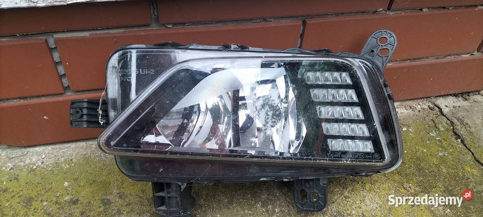 Halogen lewy przód VW polo Żarów sprzedam