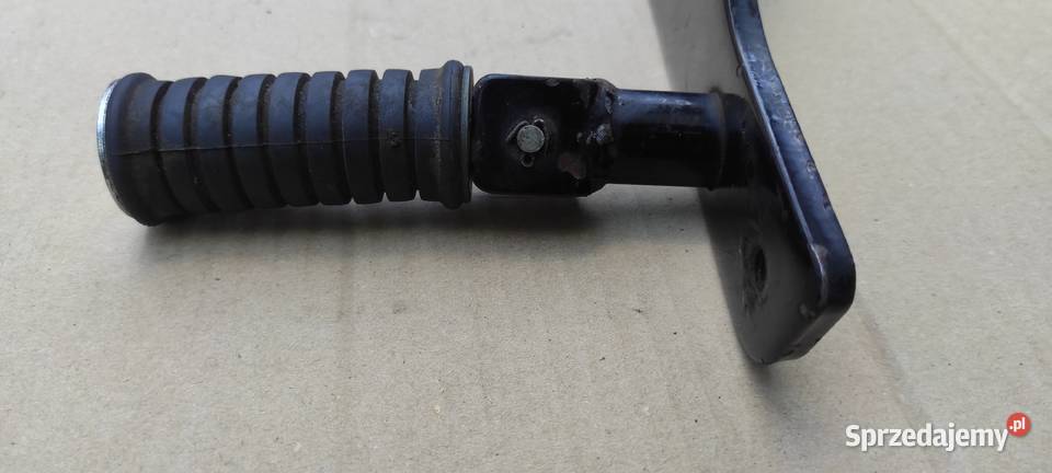 Yamaha Virago 125 set podnóżek tył prawy