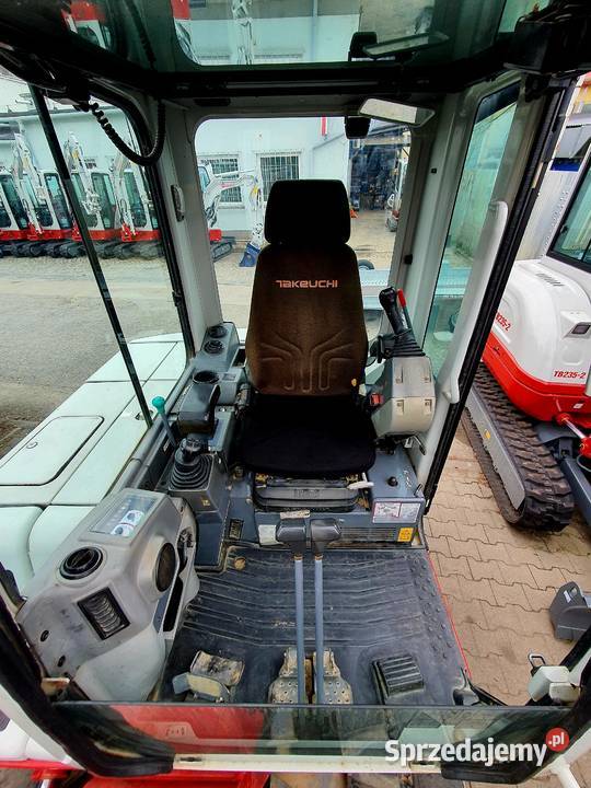Koparka Takeuchi TB250 5 ton stan Nowa niższa Bielsko-Biała