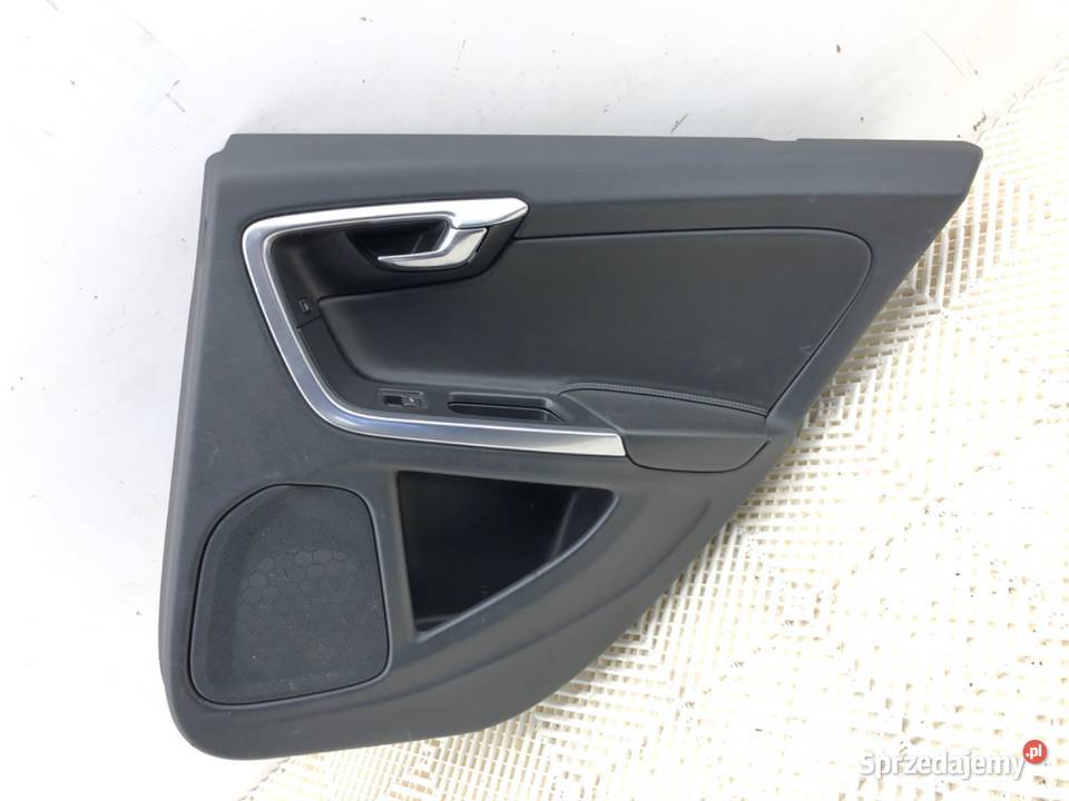 BOCZEK DRZWI LEWY TYŁ VOLVO V60 I 8635883 Kombi