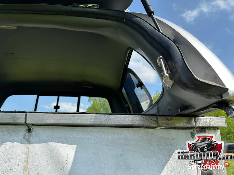 Zabudowa Nissan Navara D40 Hardtop na pake 2006 Pasłęk sprzedam