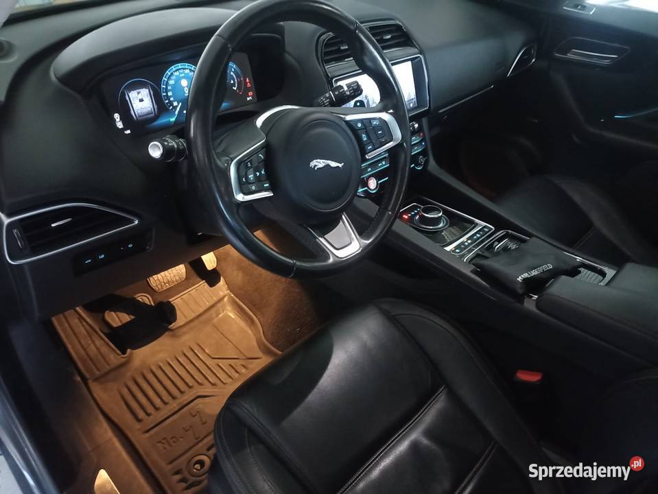 Sprzedam Jaguara FPace 20 DIESEL 241 4x4 2018R radio