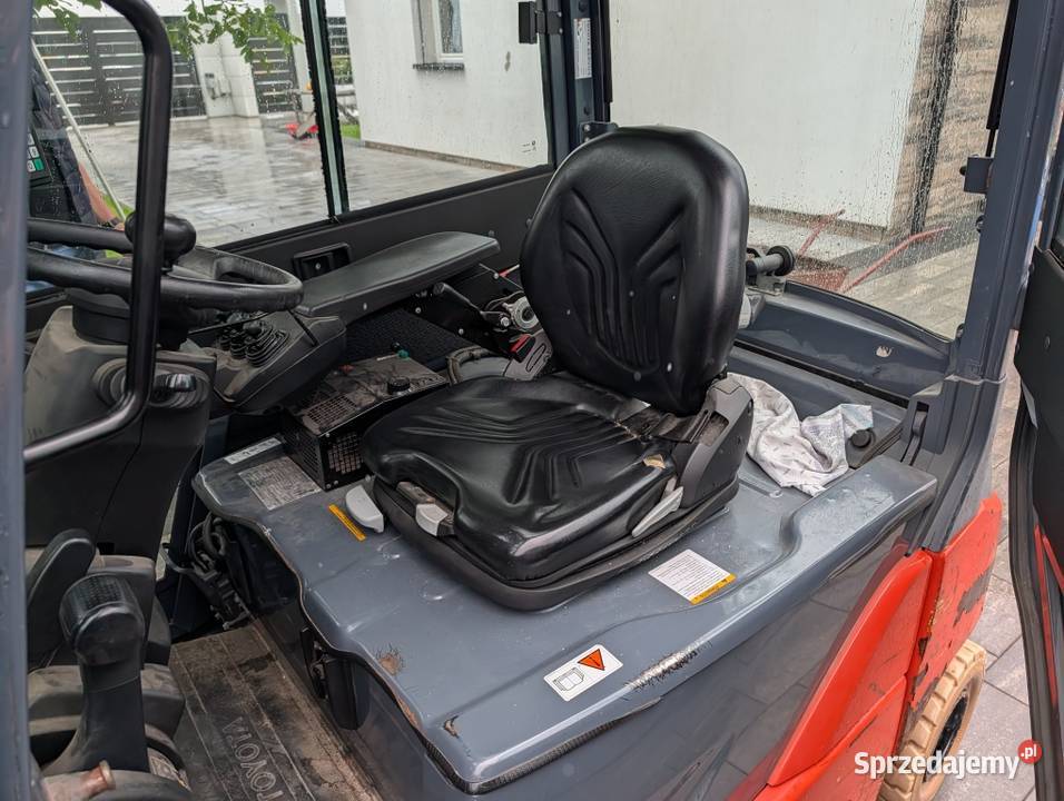 Wózek widlowy elektryczny TOYOTA 8FBMT20 Łomża