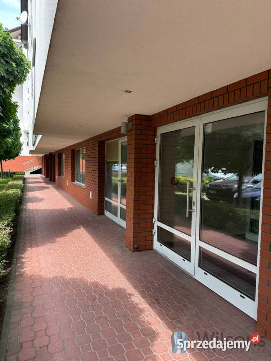 Lokal Warszawa Aleje Jerozolimskie 64 metry