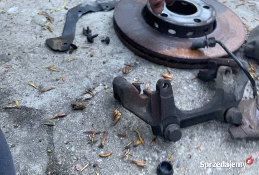 Vw Passat 19 TDi 99 hamulce przednie kompletne Warszawa