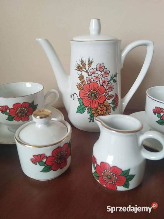 Serwis porcelanowy Kwiaty Porcelana i szkło Wałbrzych