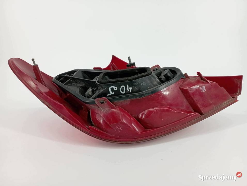 LAMPA TYŁ PRAWA EU Peugeot 207 I 20062012 Lampy tylne