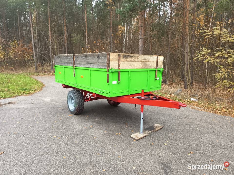 Przyczepa wywrotka jedno osiowa maszyny rolnicze nieuszkodzony Magonie