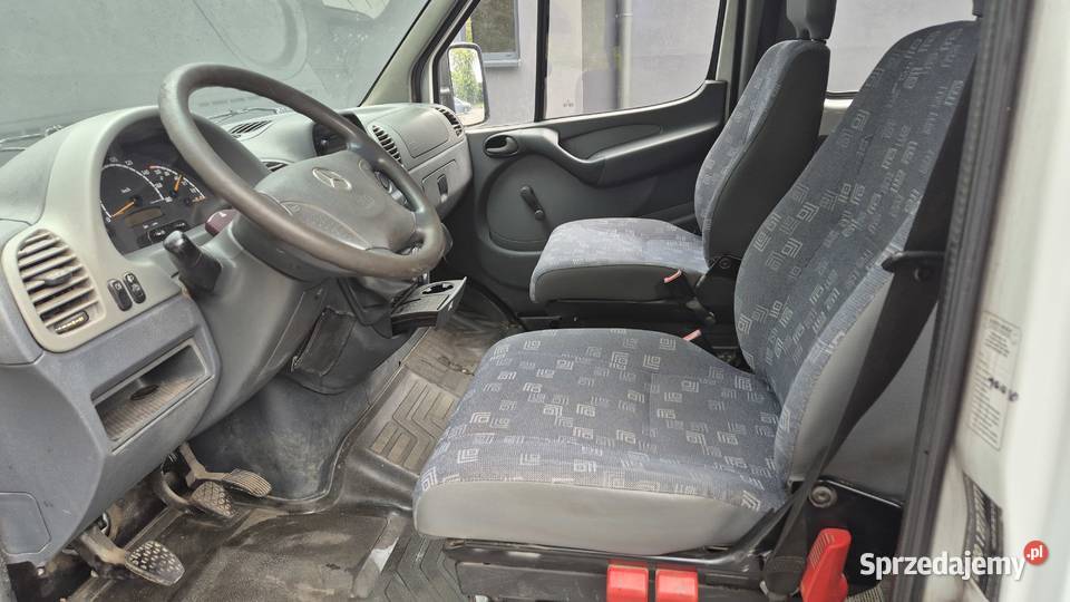 MERCEDES SPRINTER 22 CDI DOKA 6 osob 2006