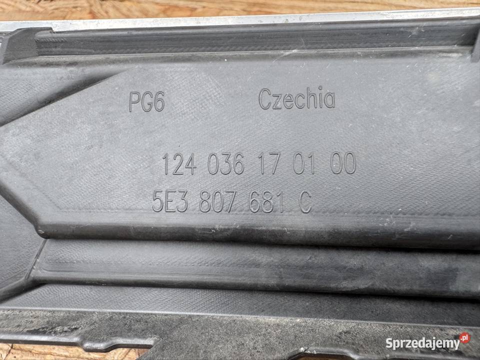 Kratka zderzaka przód lewa LH skoda octavia IV 4 wielkopolskie Sieraków sprzedam