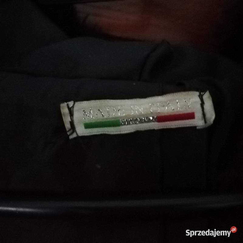 Futerko czarne kurtka z kapturem L 40 Zimowa  Sieradz