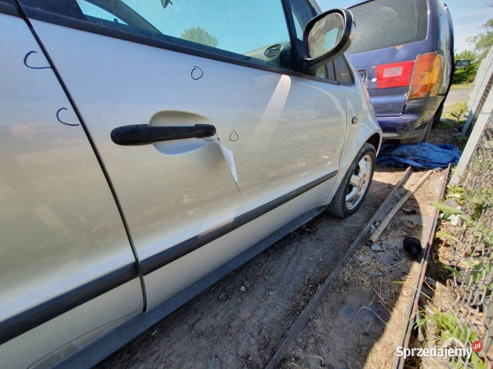 DRZWI PRAWE PRZÓD MERCEDES A KLASA W168 761 Lipno