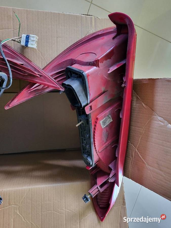 Peugeot 206sw kombi lampa prawa lewa tył tylna Pułtusk sprzedam