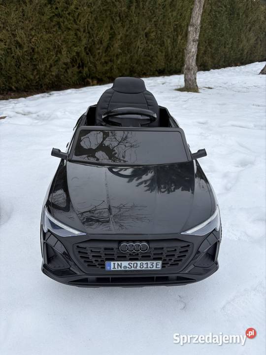 Elektryczny samochód Audi SQ8 na akumulator nowy Grabownica