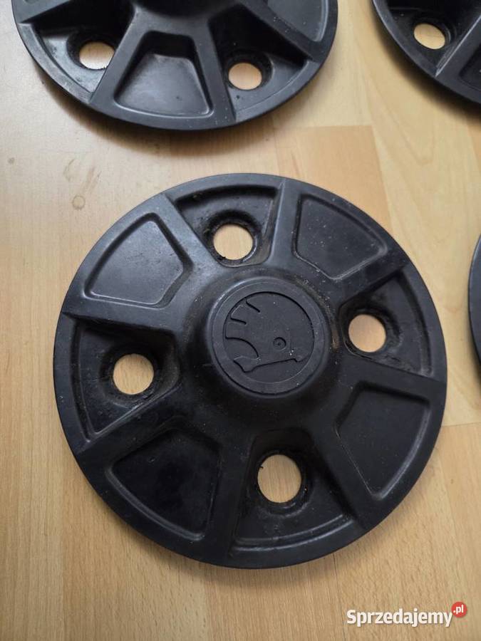 Skoda 105 kołpaki dekle plastikowe Gliwice