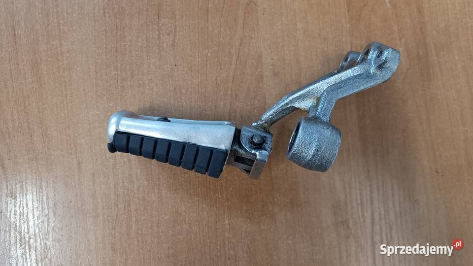 Yamaha v 1200 przedni podnóżek prawy stopka Elementy nadwozia Skorzeszyce