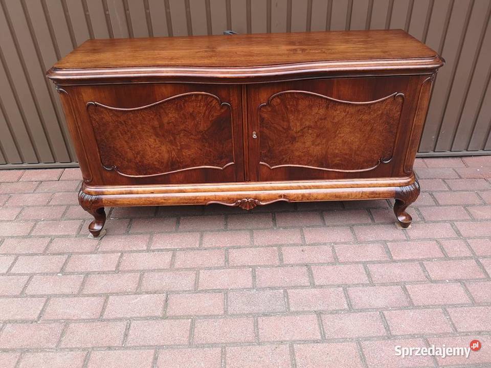 Komoda Niska Ludwik Chippendale Orzech 132
