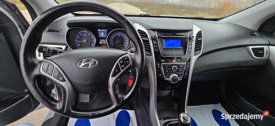 Grzana Kierownica Fotele Klimatyzacja Czujniki elektryczne szyby Andrespol