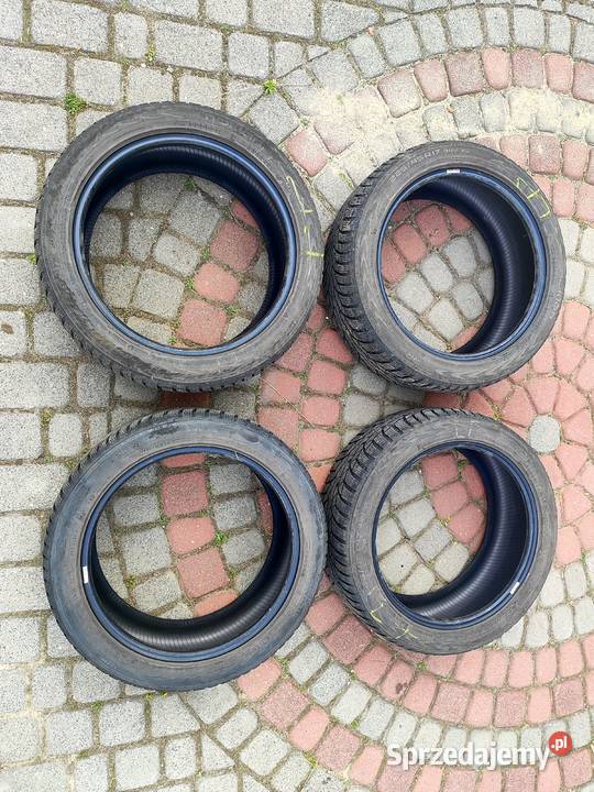 Opony zimowe NOKIAN 22545R17 Turza Śląska