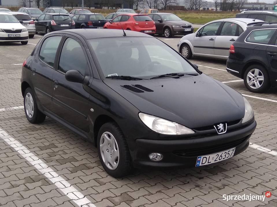 Peugeot 206 Grill z logoatrapalistwa pod lampy listwy na zderzak