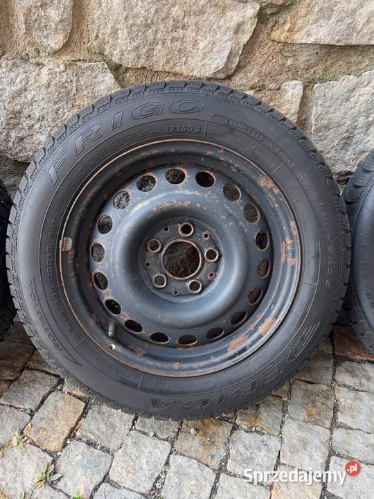 Komplet zimówek Dębica Frigo 18565 R15 felgi Szklarska Poręba