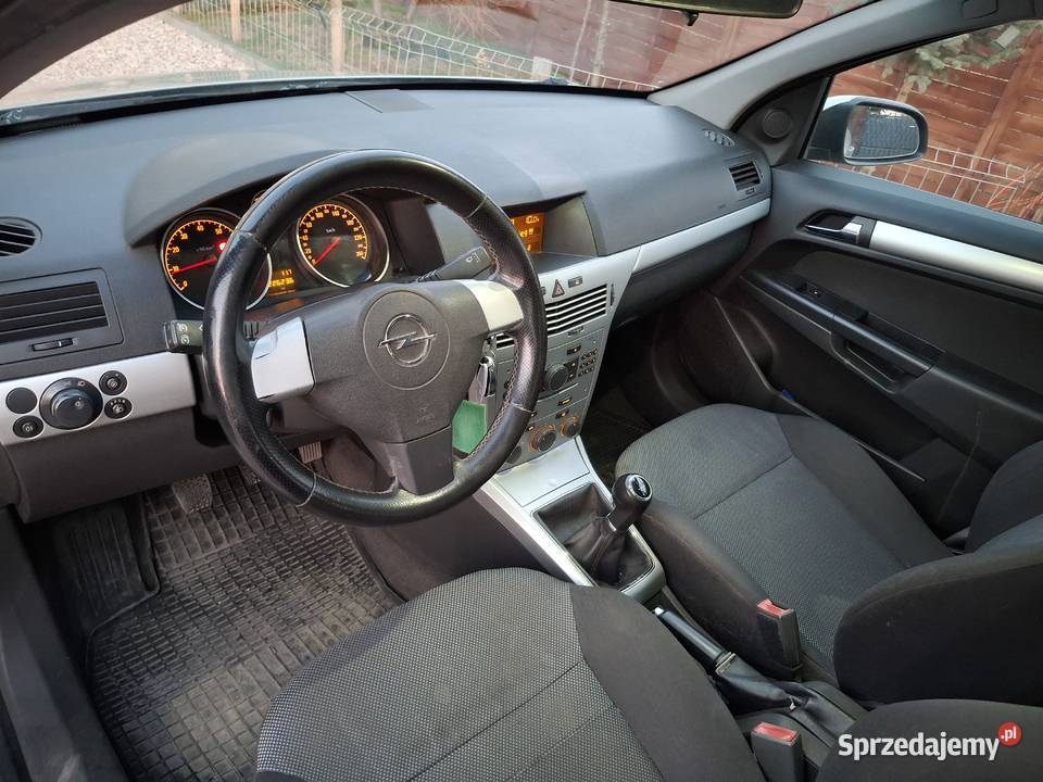 Opel Astra H kombi 16 benzyna Żyrardów