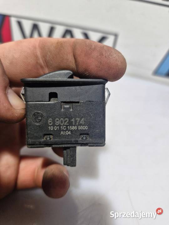BMW E46 PRZEŁĄCZNIK SZYBY TYLNIEJ 6902174