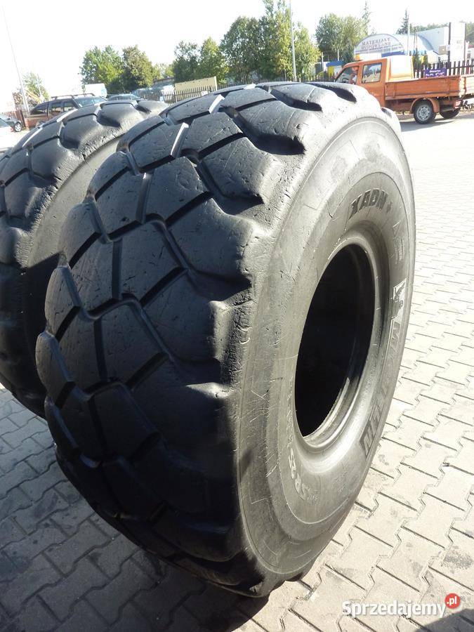 2x Opona używana przemysłowa 235R25 MICHELIN Bridgestone Zaścianki