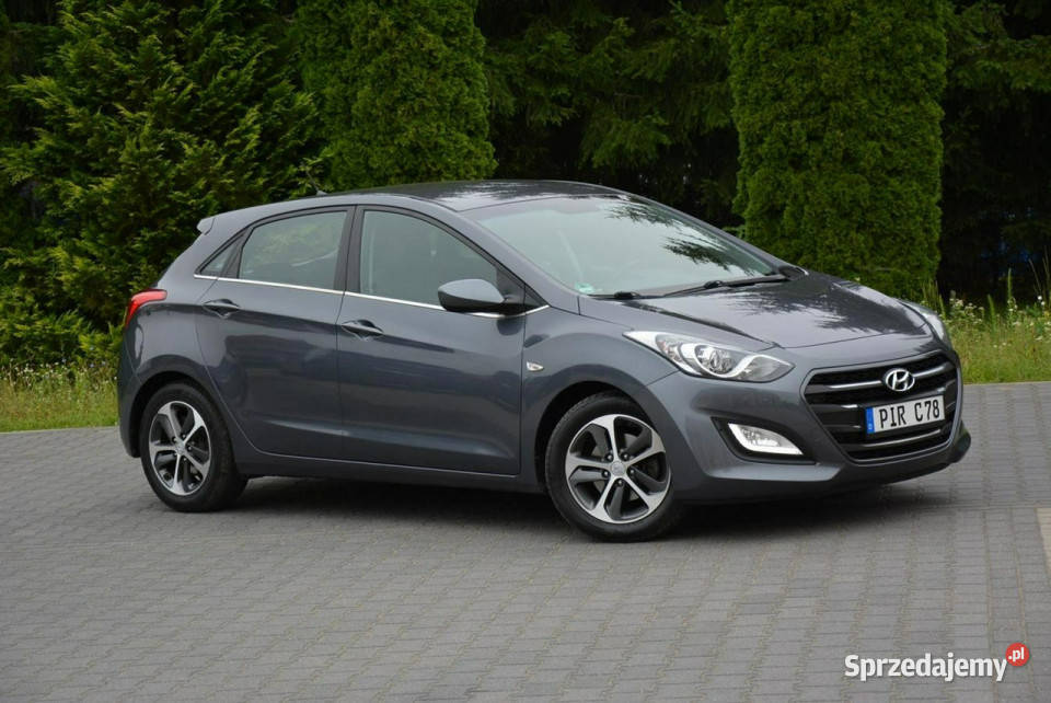 Hyundai i30 Lift 102 przebieg Duża Navi Kamera Ostrów Mazowiecka