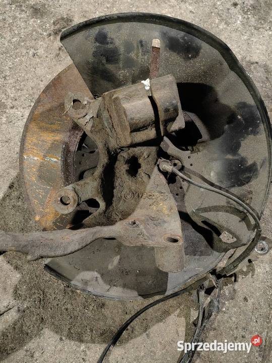 Piasta zwrotnica łożysko lewy przód BMW E38