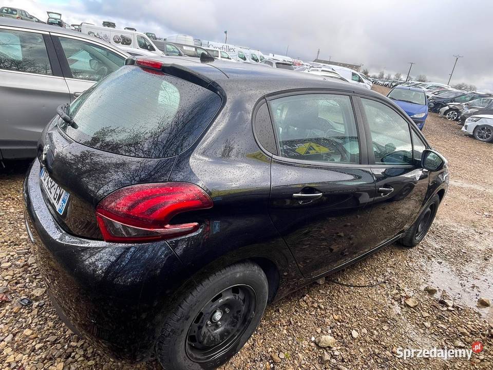 PEUGEOT 208 12i PureTech 68 FD492 208 dolnośląskie Wrocław