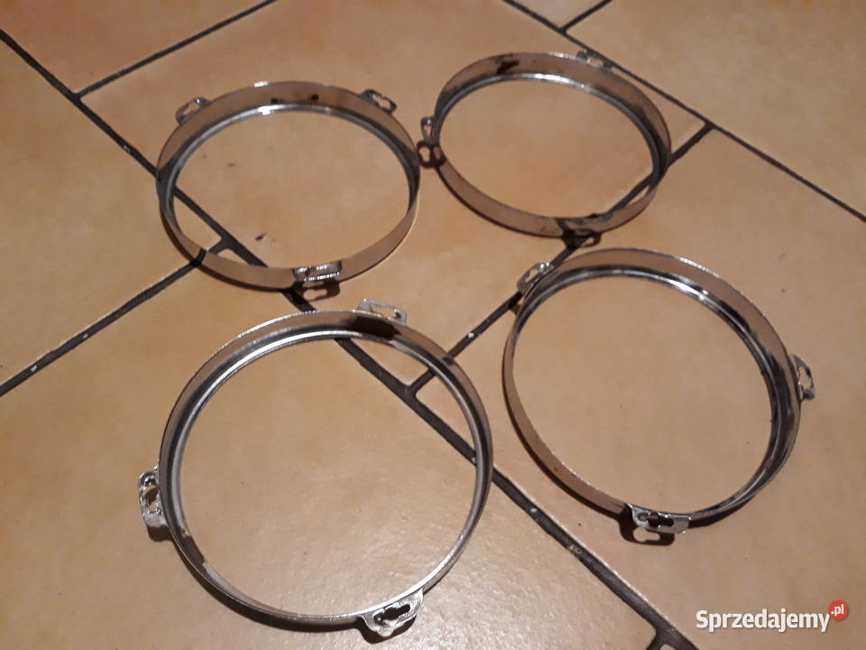 Lampy tylne Fiat125p 6774r Leszno sprzedam