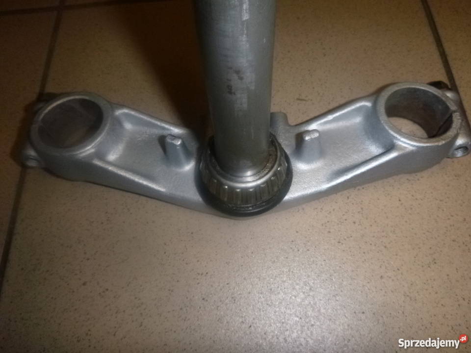 Półka dolna ze sztycą Kawasaki Vulcan VN 700750