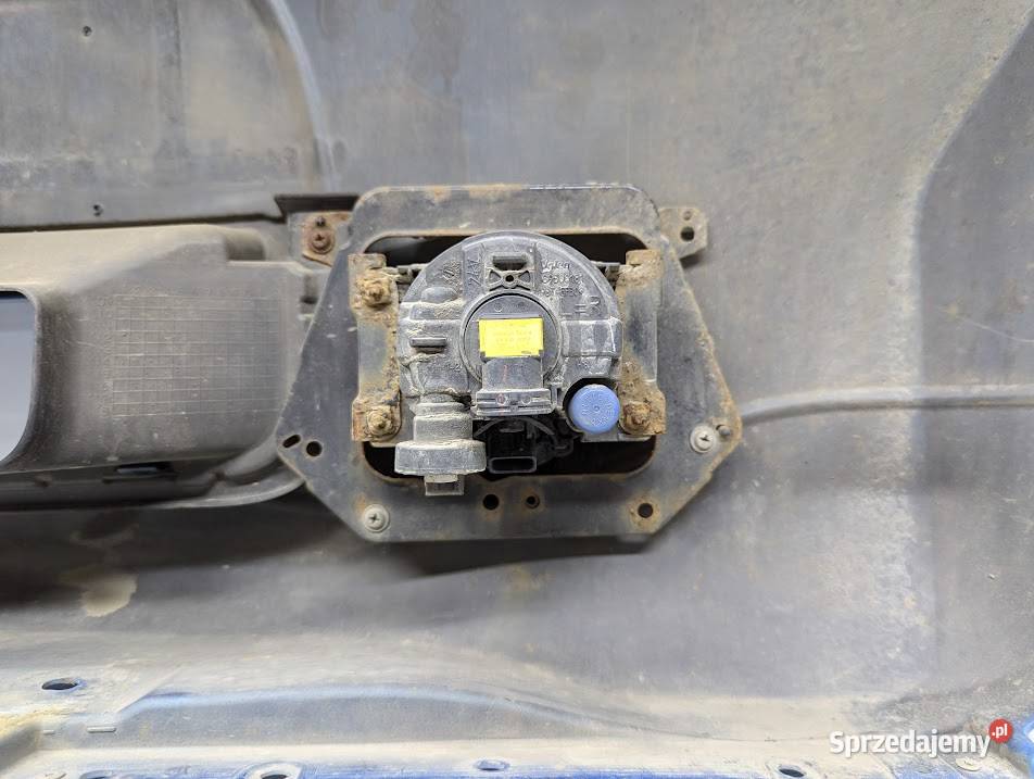 ZDERZAK PRZÓD HALOGENY D22 AQUAMARINE MITSUBISHI osobowe Białystok