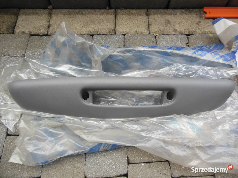 182696860 Podłokietnik przedni lewy z otworem Kozy