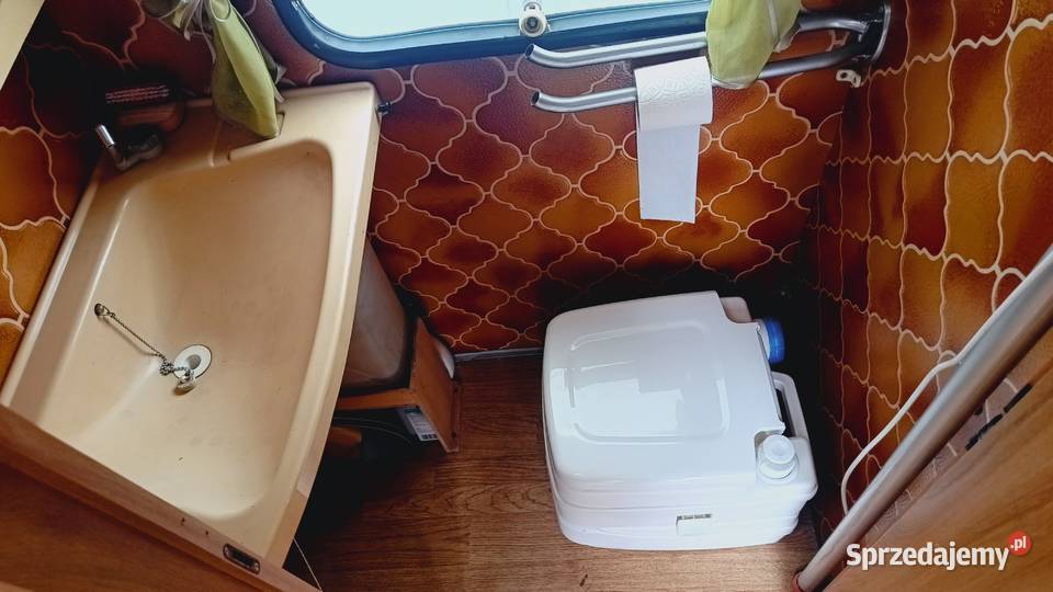przyczepa kempingowa campingowa kemping DOMEK Międzybrodzie Bialskie