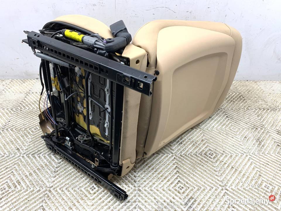 FOTEL PRAWY PRZÓD BMW E83 SUV 0311 SIEDZENIE osobowe