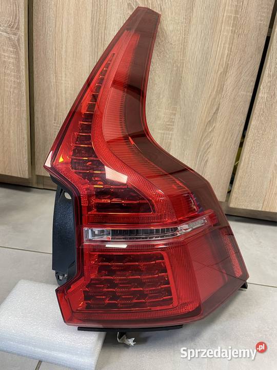 Volvo xc60 II lampa tył prawa Europa Rok produkcji 2019 Oświetlenie Kozubszczyzna sprzedam